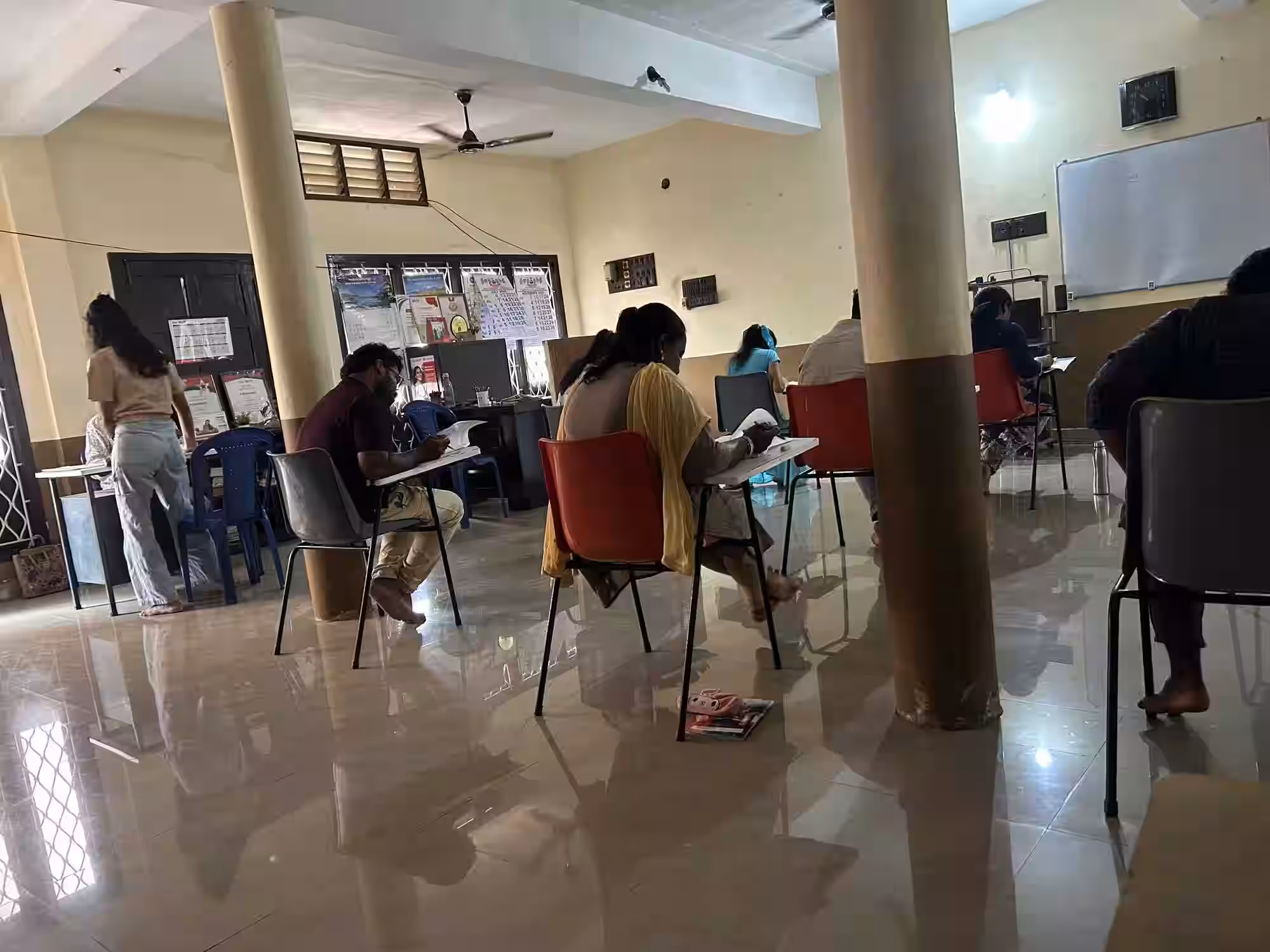 A learning moment at The Scholar English Academy